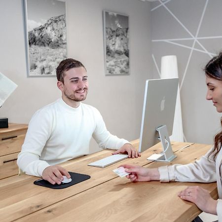 Miralago Locarno Easy Rooms Muralto Eksteriør bilde