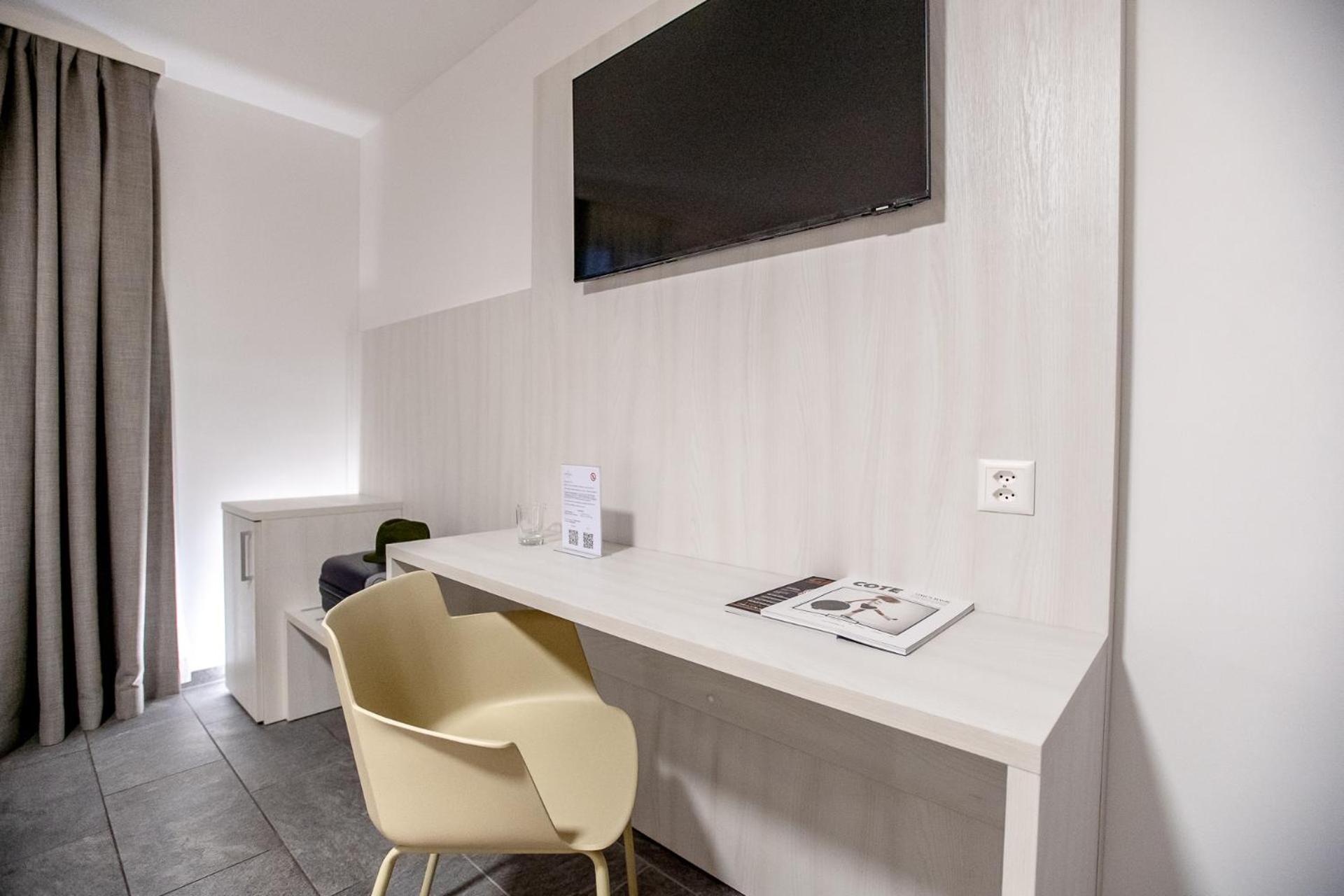 Miralago Locarno Easy Rooms Muralto Eksteriør bilde