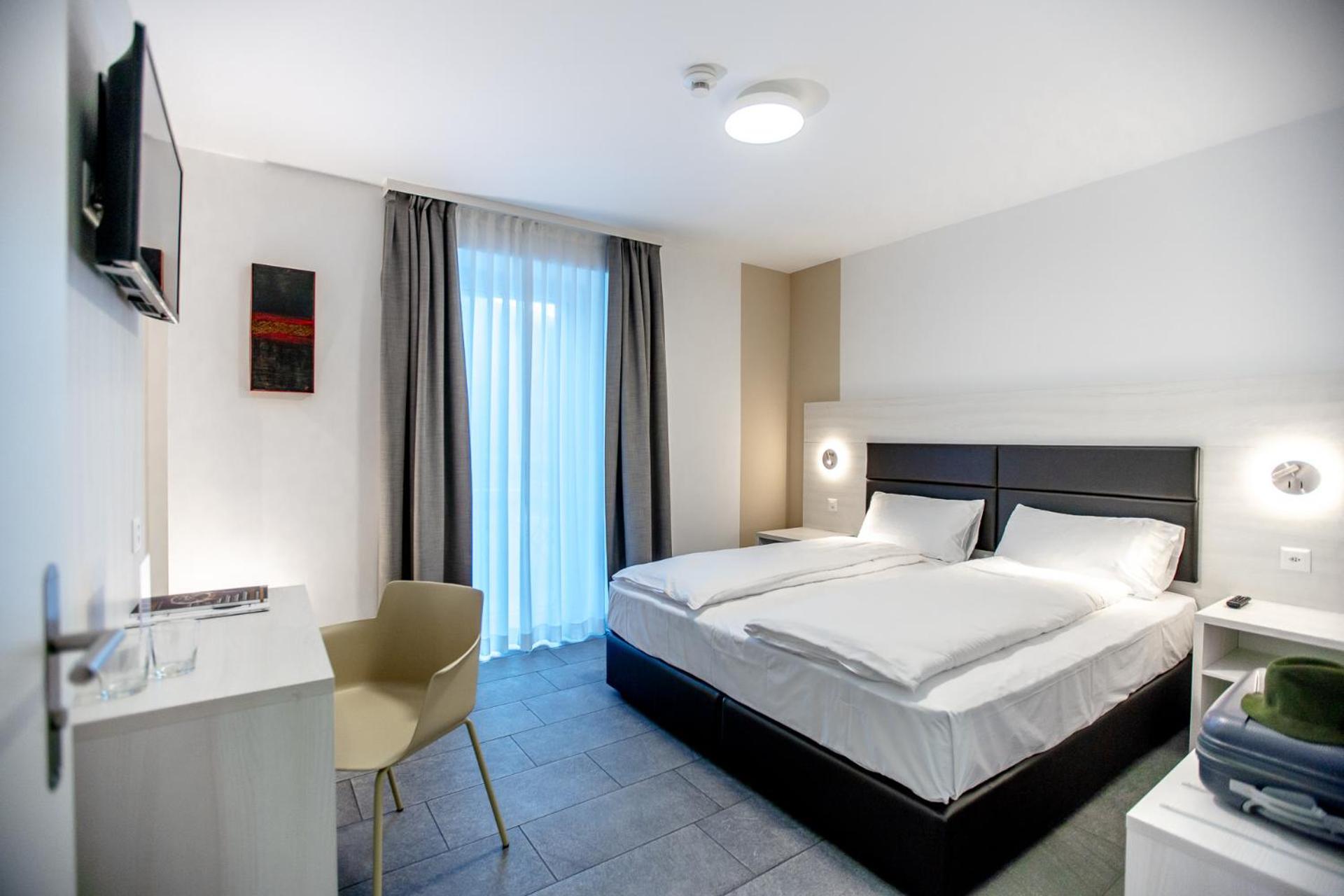 Miralago Locarno Easy Rooms Muralto Eksteriør bilde